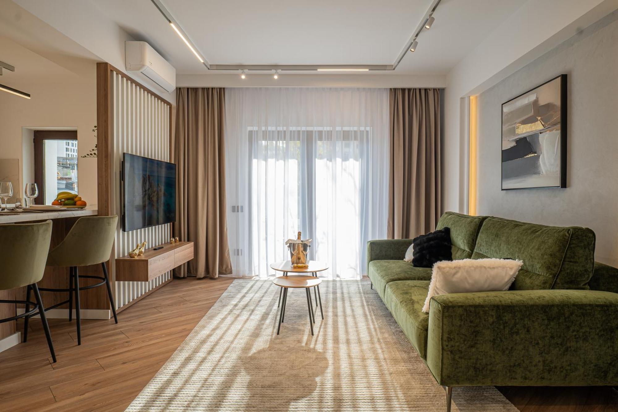 Chanttal Luxury - Amzei Bucureşti