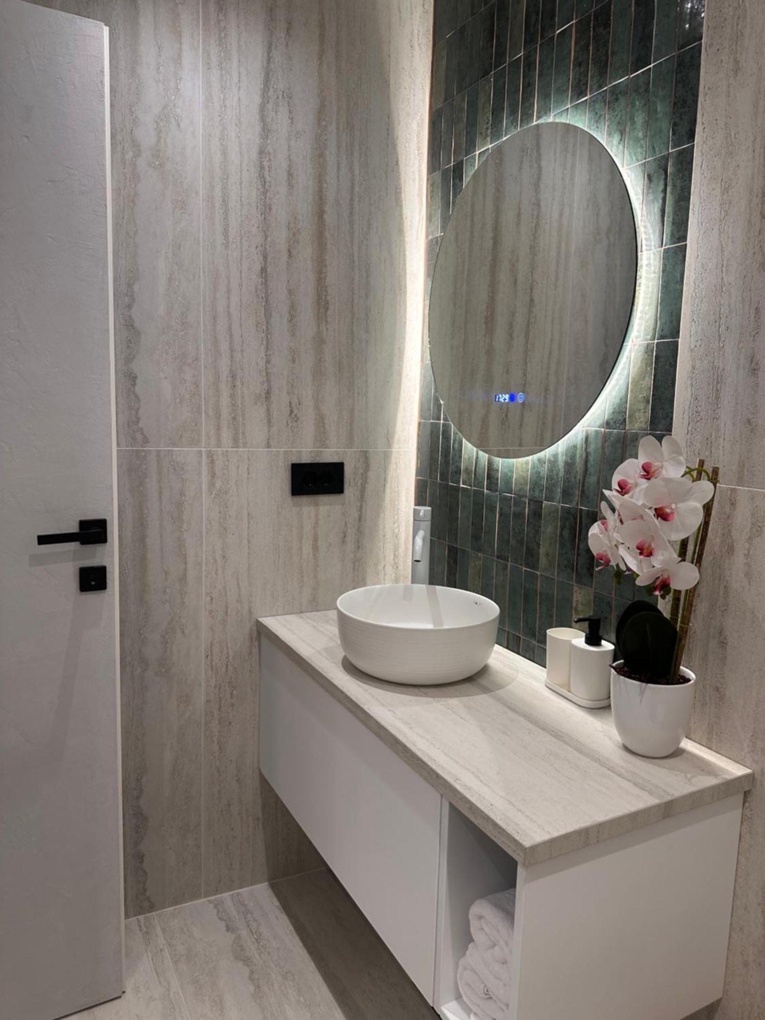 Chanttal Luxury - Amzei *