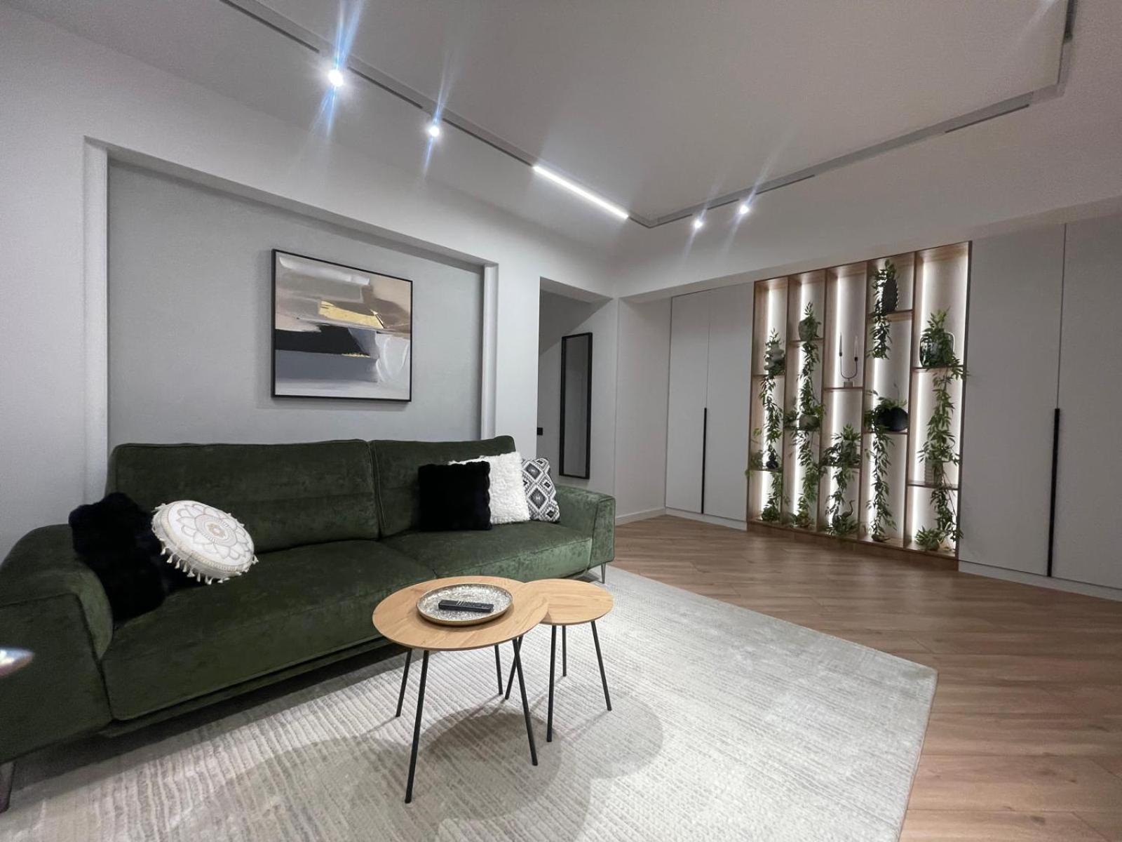 Chanttal Luxury - Amzei Apartament
